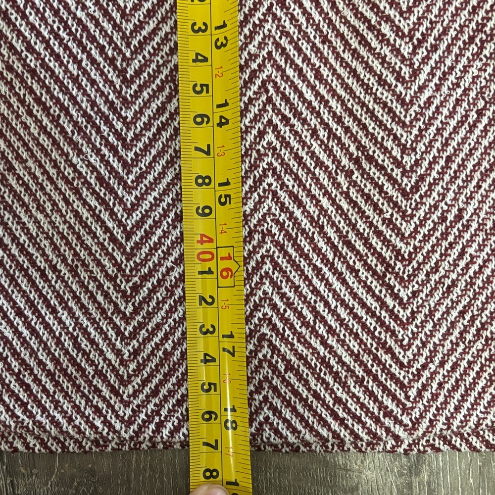 Banana Republic A-Line Skirt in Pink and White Chevron - Picture 6 of 7